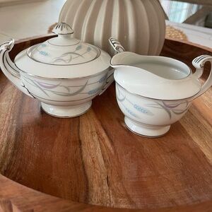 Valmont China royal wheat vintage cream sugar set 60s antique